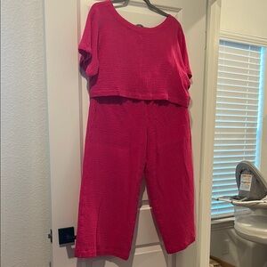 Women's Hot Pink Gauze Set